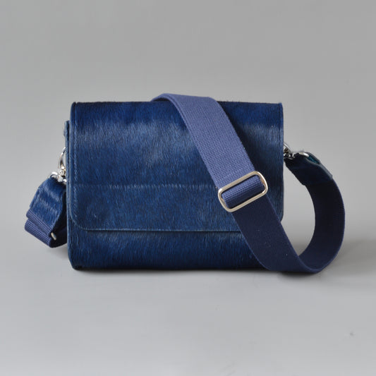 Rae, The Classic Shoulder Bag.