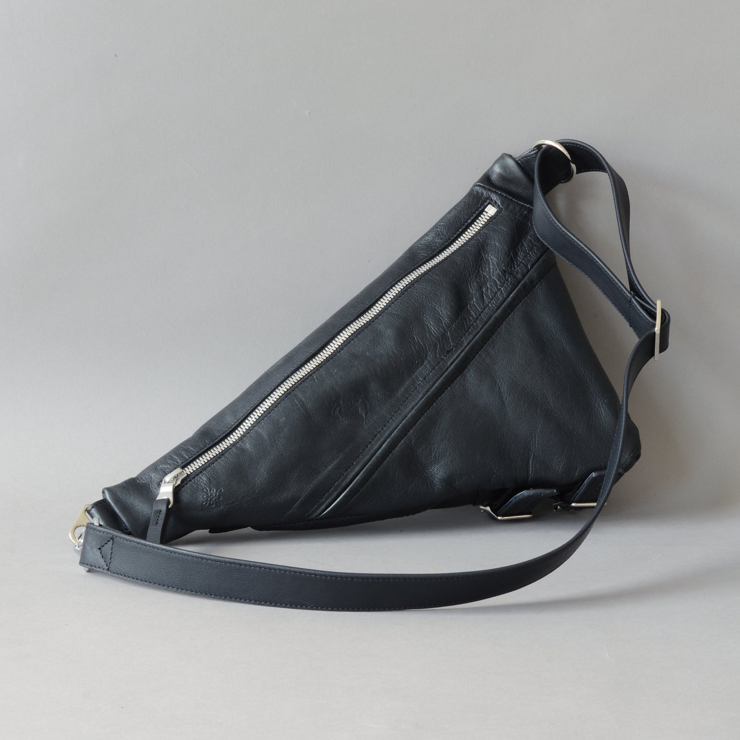 Akai Sling Bag #024