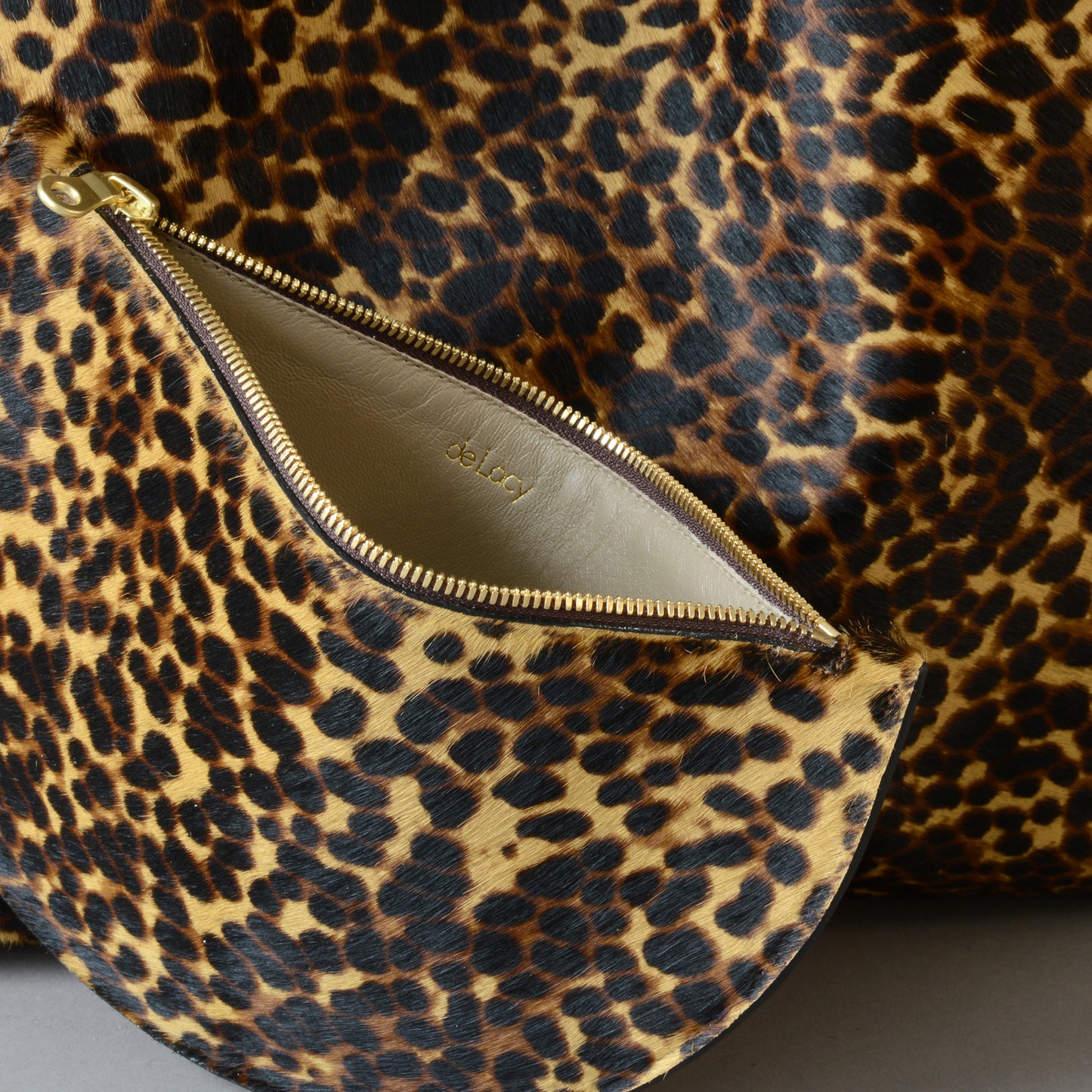 Bonnie Leopard