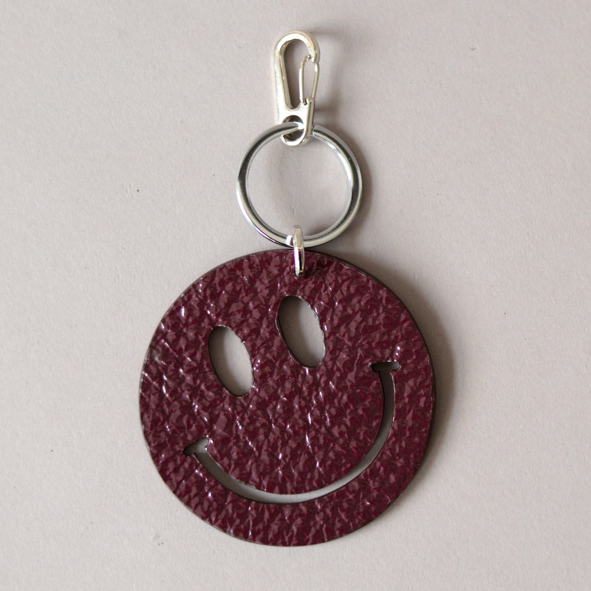Happy Key Ring Burgundy Pink